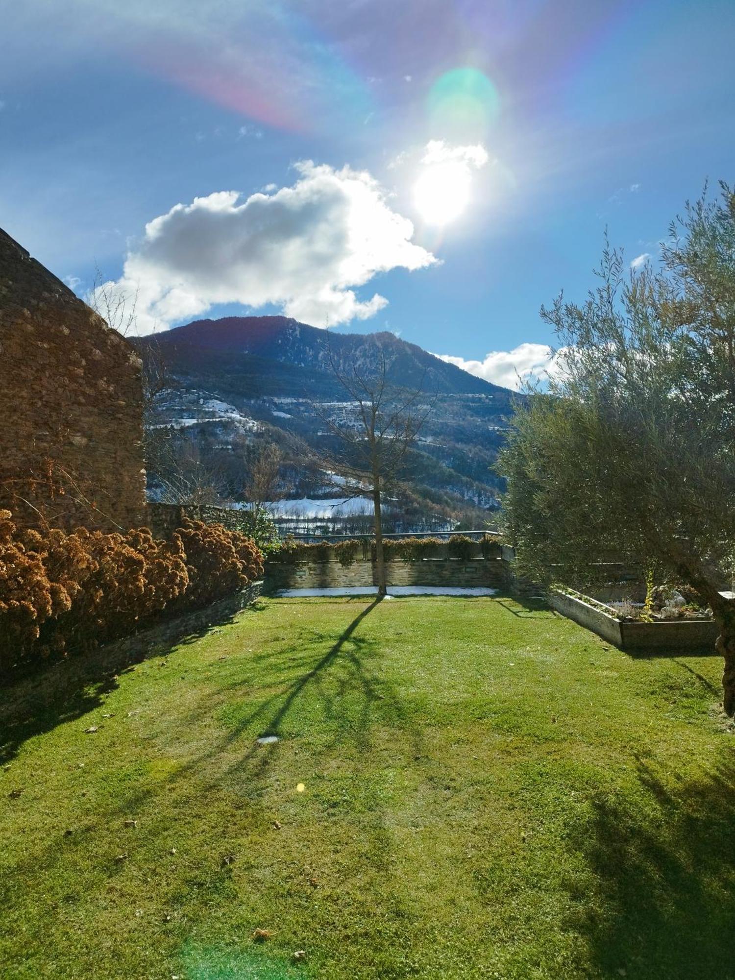 Casa Rural La Comella Tirvia Buitenkant foto