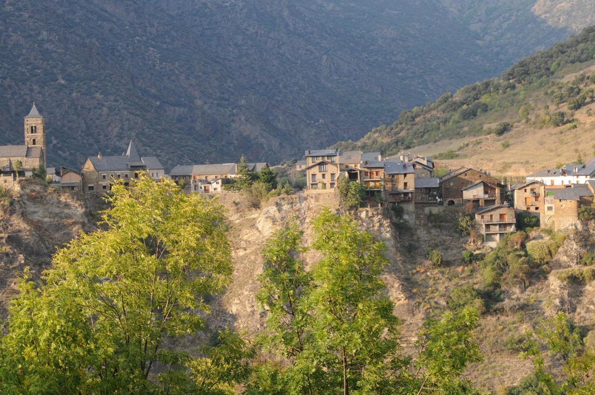 Casa Rural La Comella Tirvia Buitenkant foto